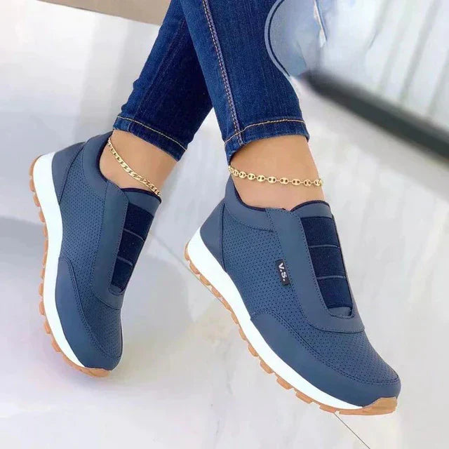 Casual women's sneakers