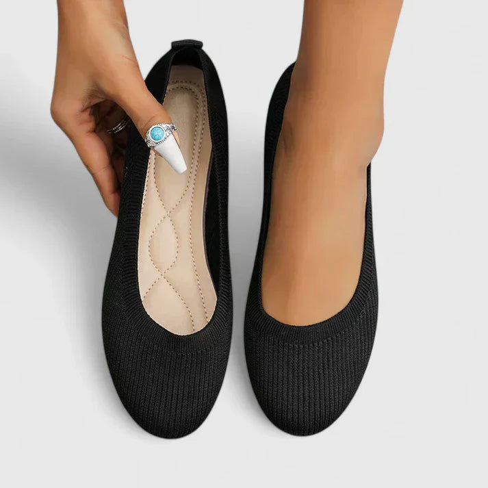 Flat Shoes with Round Toe and Slip-On Design for Women | Ideal for Everyday Use