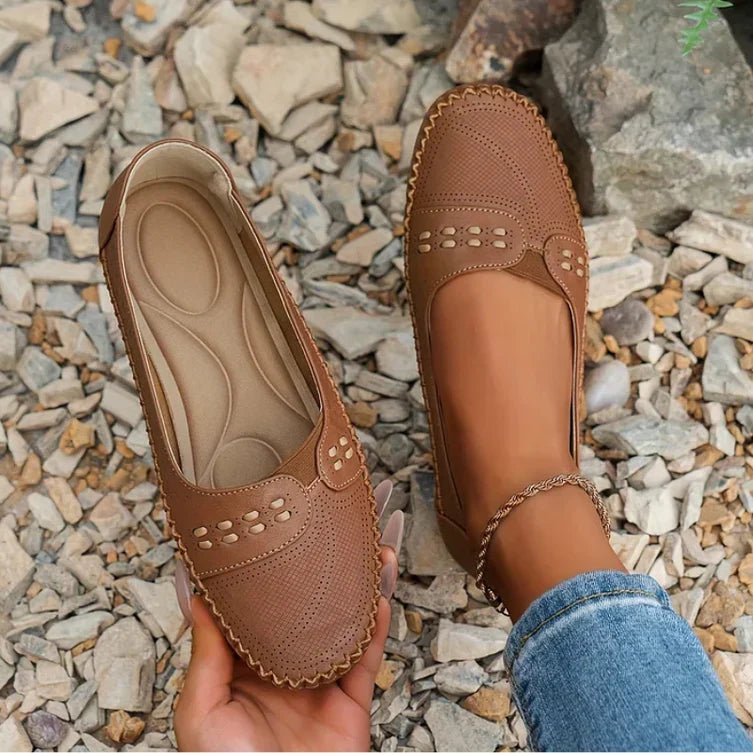 Flat Seam Shoes for Women | Ideal for Everyday Wear
