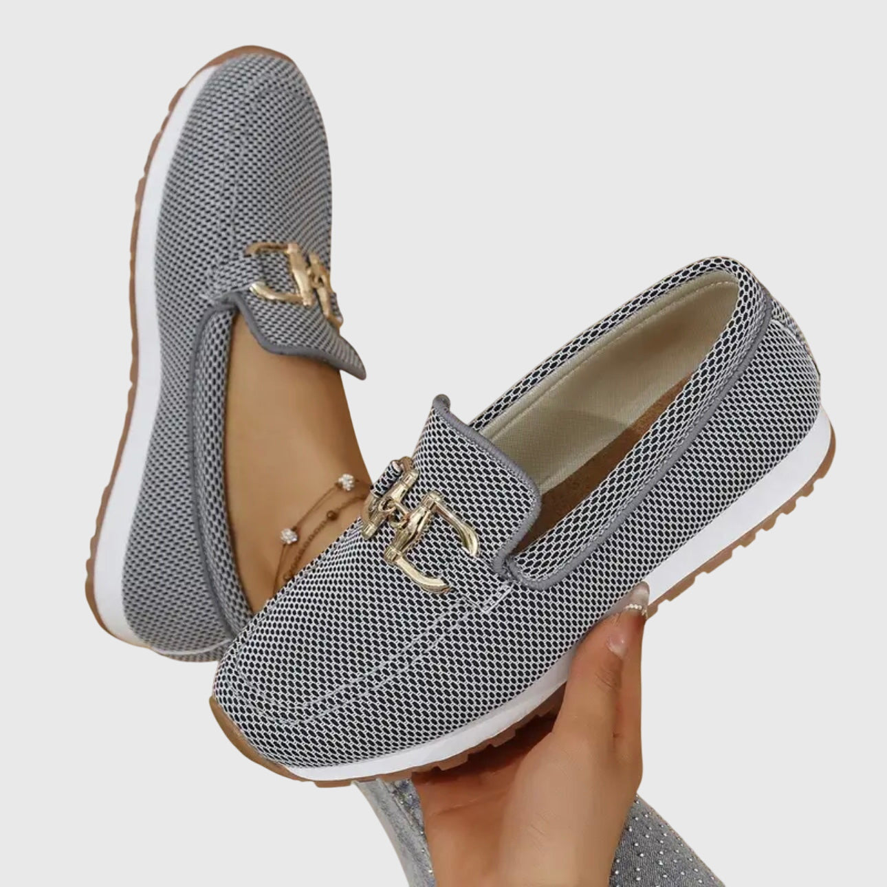 Orthopedic moccasins for women