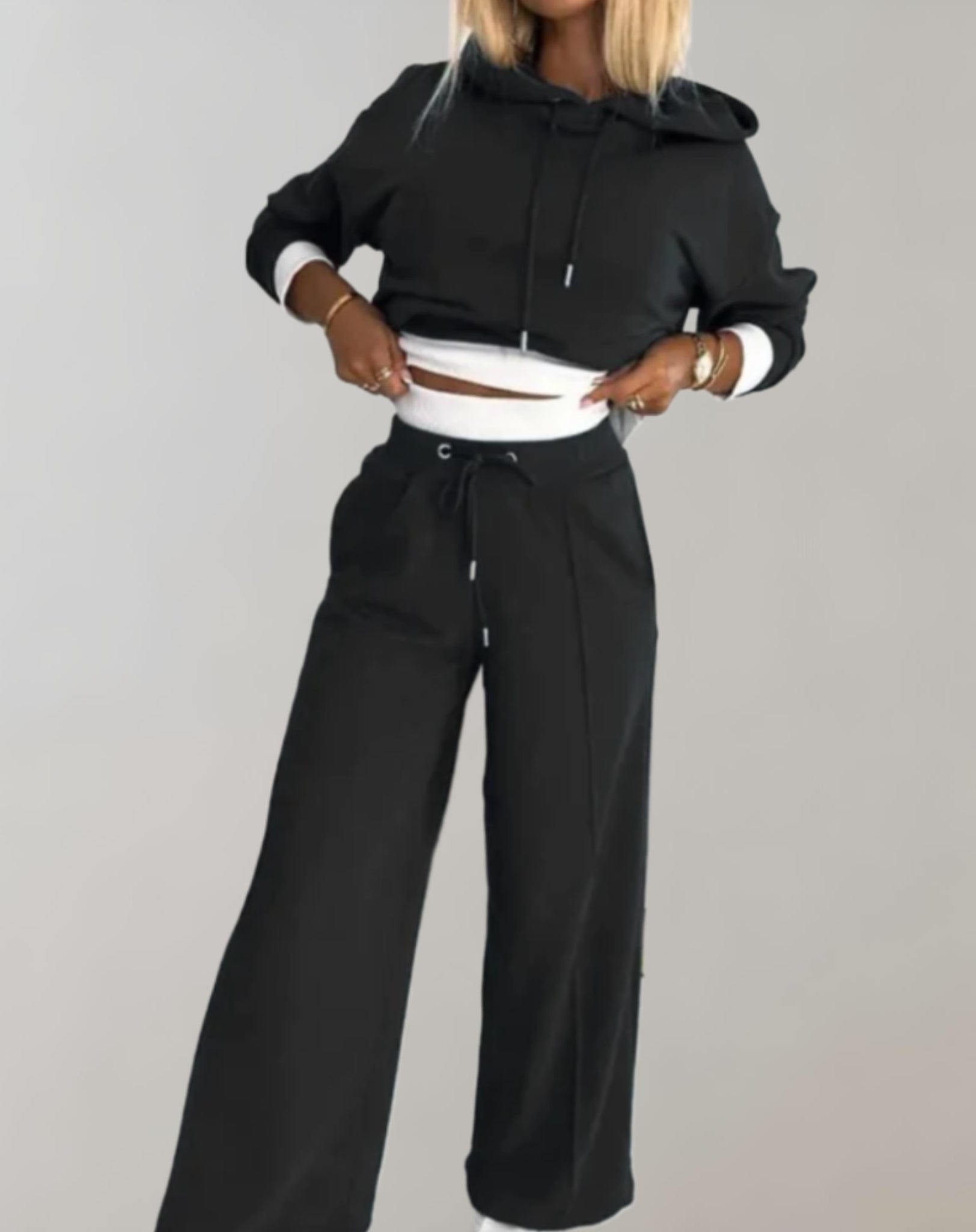 Casual Set with Hoodie and Wide Pants for Women