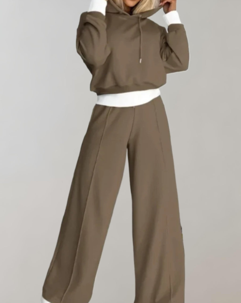 Casual Set with Hoodie and Wide Pants for Women