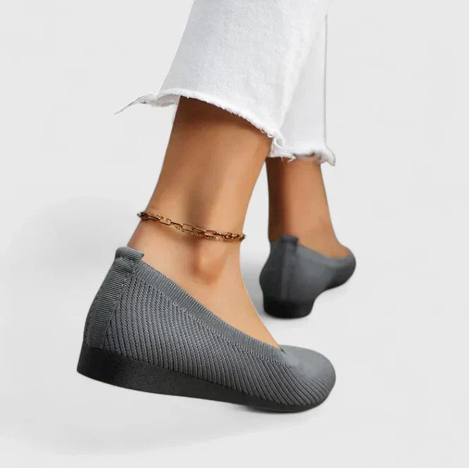 Flat Shoes with Round Toe and Slip-On Design for Women | Ideal for Everyday Use