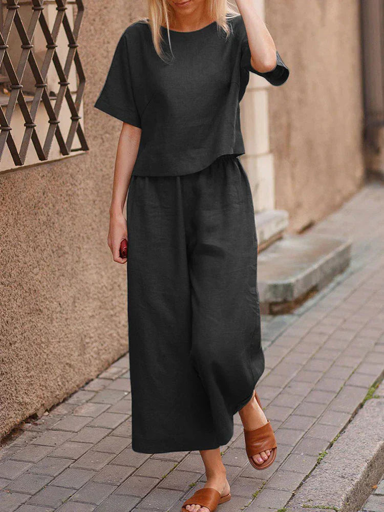 Two-Piece Set with T-Shirt and Wide-Leg Pants for Women | Perfect for Summer
