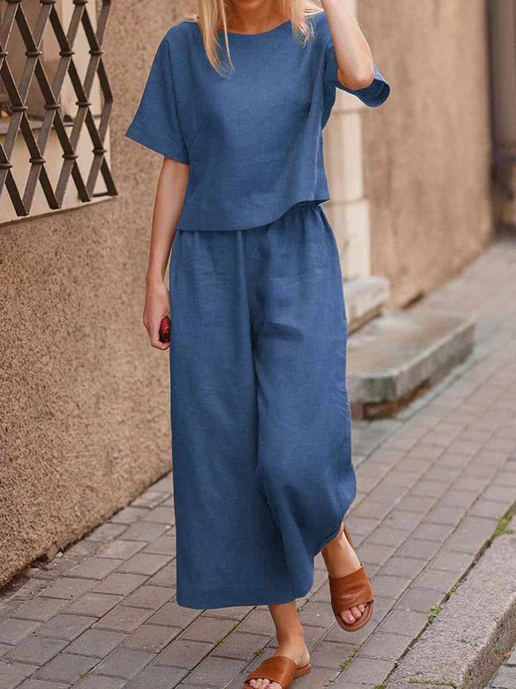 Two-Piece Set with T-Shirt and Wide-Leg Pants for Women | Perfect for Summer