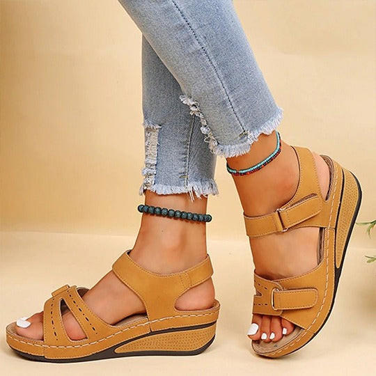 Casual Sandals with Adjustable Straps for Women